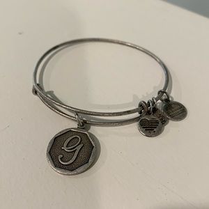Monogram G bracelet